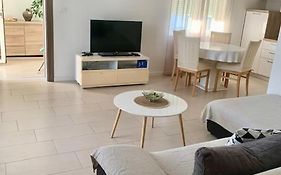 Luxury Apartment Cairos